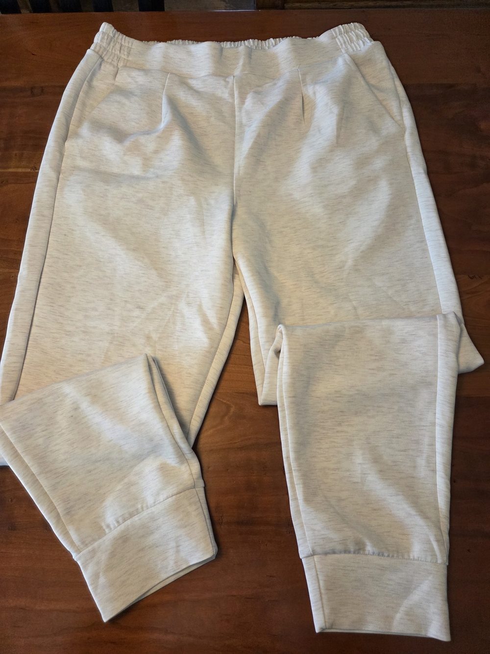 Avia Light Heather Gray Women's Scuba Pleat Joggers
